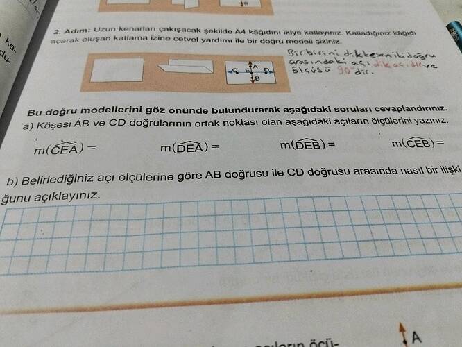 Adrn: Uzun kenartan Qakigacak şekilde A4 kağidir ikiye katlayiz.