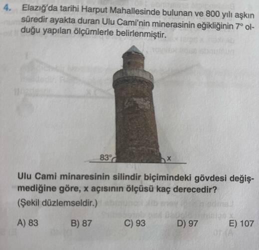 Elazığ'da tarihi Harput Mahallesinde bulunan ve 800 yılı aşkın süredir ayakta duran Ulu...