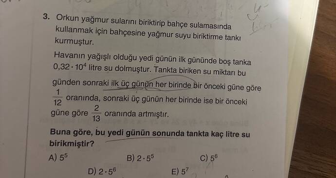 Orkun yağmur sularını biriktirip bahçe sulamasında kullanmak için bahçesine yağmur suyu...