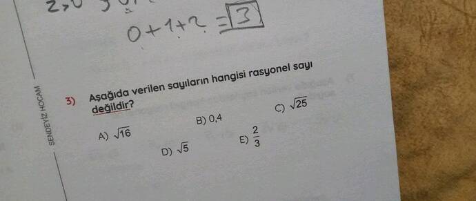 Aşağıda verilen sayıların hangisi rasyonel sayı değildir?