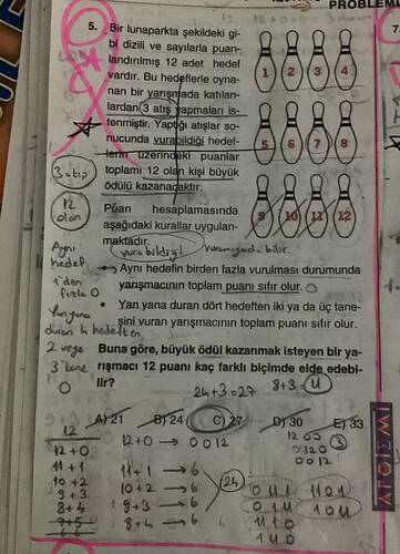 Bir lunaparkta şekildeki gibi dizili ve sayılarla puanlandırılmış 12 adet hedef vardır.